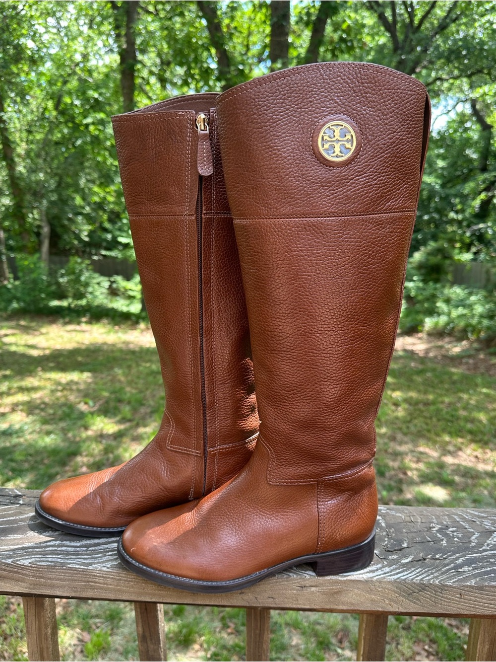 Tory Burch Riding Boots in Full Grain Pebbled Leather - Picture 2 of 9